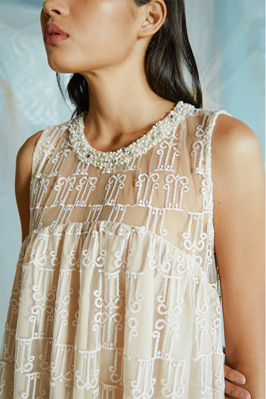 Tekat Dress No. 5 in Creme