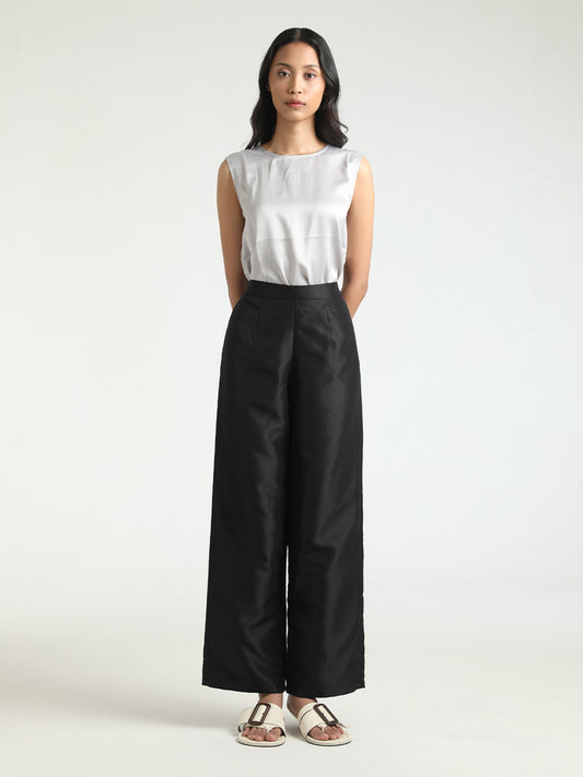 Djani Satin Pants in Black