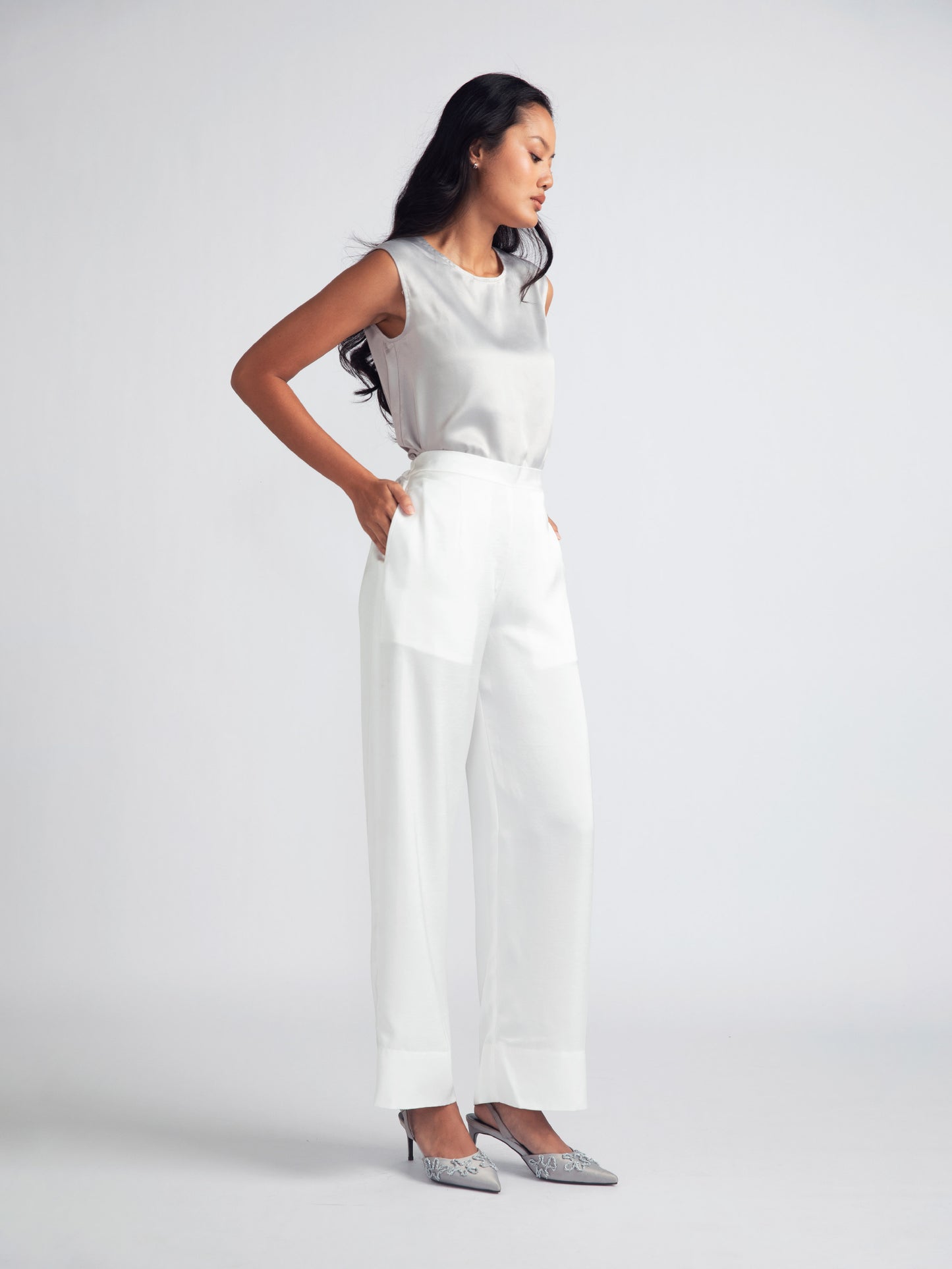 Silk Pants (Tapered) In White